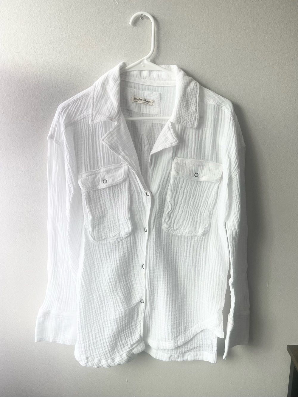 We The Free White Button-Up Gauze Shirt XS
Beachy Coverup Nautical